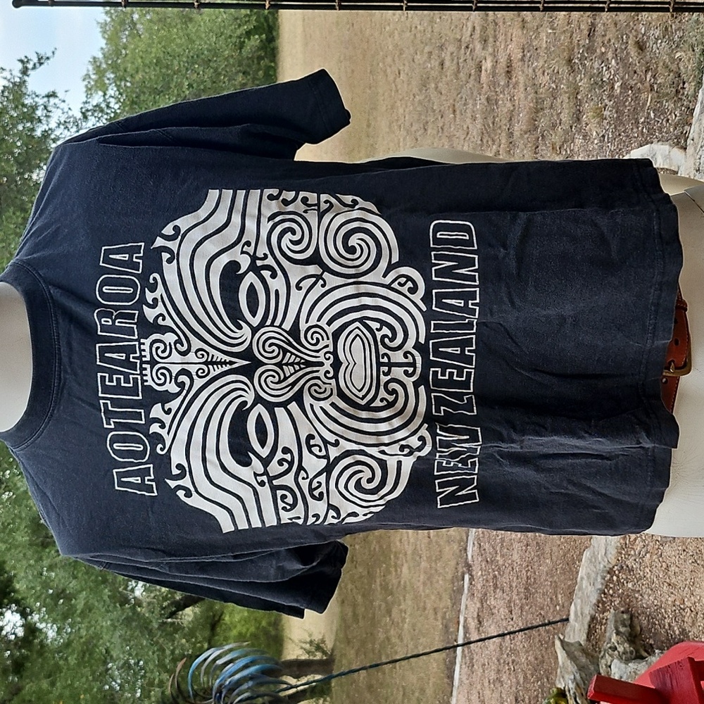 Vintage Novelli Maori Aotearoa Classic Face Logo Black Thick Cotton T-shirt Med